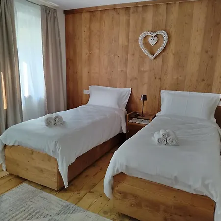 La Casa Dei Ricordi بيت للعطل Igne